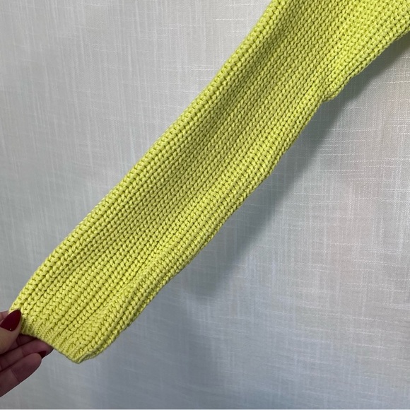 Rachel Zoe Asymmetrical Hem Knit Lime Yellow Sweater Sz M - Picture 7 of 14